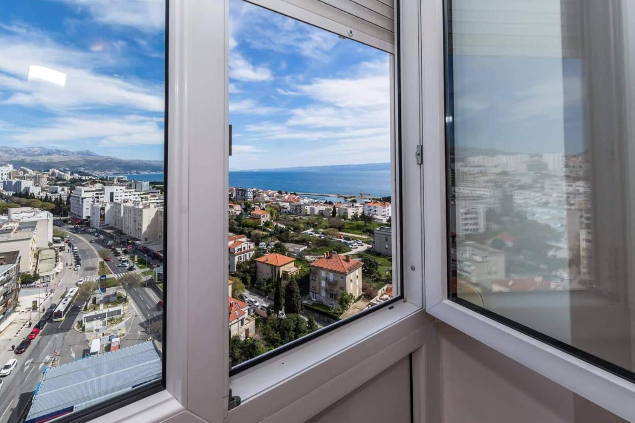 Penthouse Horizont Apartment Сплит Екстериор снимка