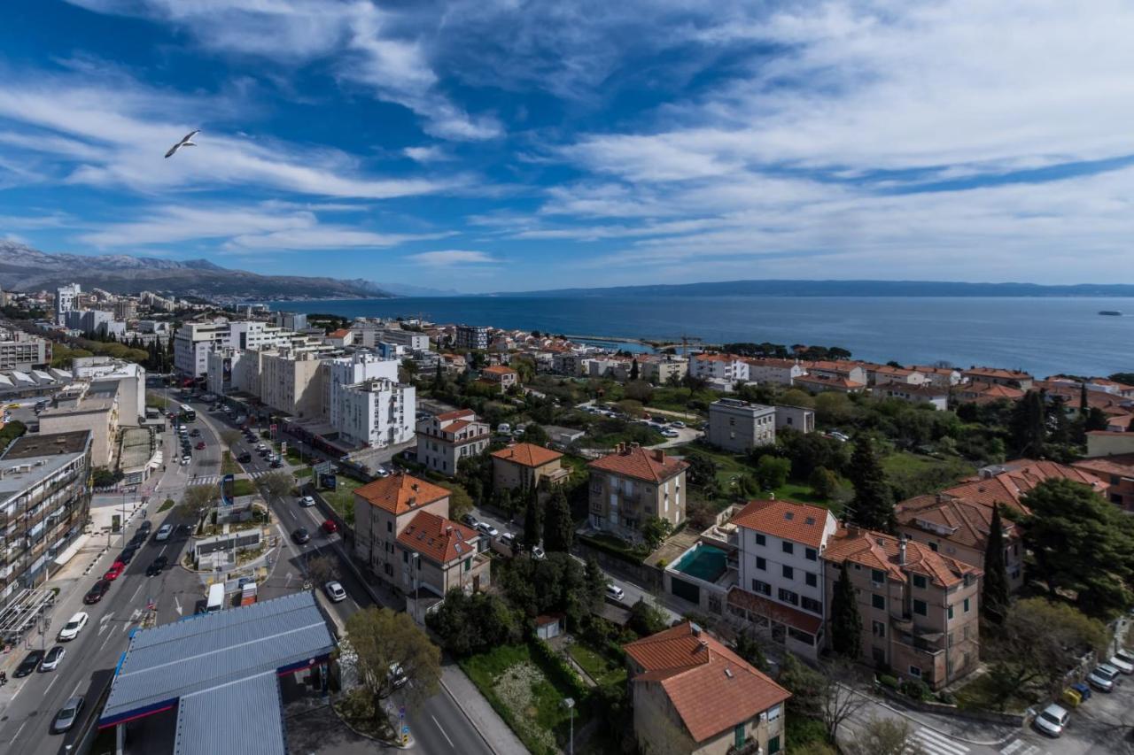 Penthouse Horizont Apartment Сплит Екстериор снимка